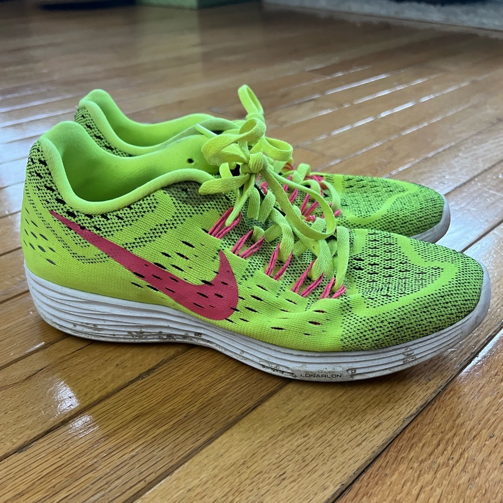 Nike shoes